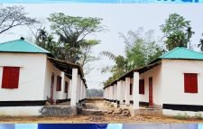 প্রধানমন্ত্রীর উপহারের ঘর পাচ্ছে ৬৪ পরিবার