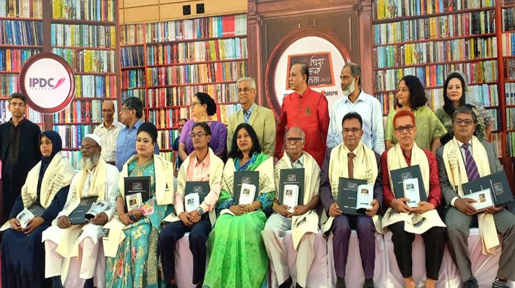 বড়লেখার দীপকসহ ৯ শিক্ষক পেলেন ‘আইপিডিসি-প্রথম আলো’ প্রিয় শিক্ষক সম্মাননা