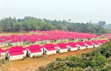 প্রধানমন্ত্রীর উপহারের পাচ্ছে ঘর ২০০ গৃহহীন পরিবার