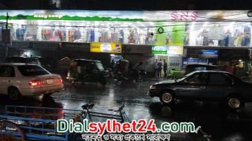 শিলাবৃষ্টিতে শীতল হলো নগর