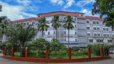 কার্ড ছাড়া ওসমানী হাসপাতালে ঢুকতে পারবেন না রোগীর স্বজনরা