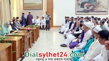 দেশি-বিদেশি ষড়যন্ত্রের বিষয়ে নেতাকর্মীদের সতর্ক করলেন শেখ হাসিনা