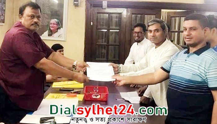 আওয়ামী লীগের মনোনয়ন সংগ্রহ করলেন মুক্তাদীর আহমদ মুক্তা