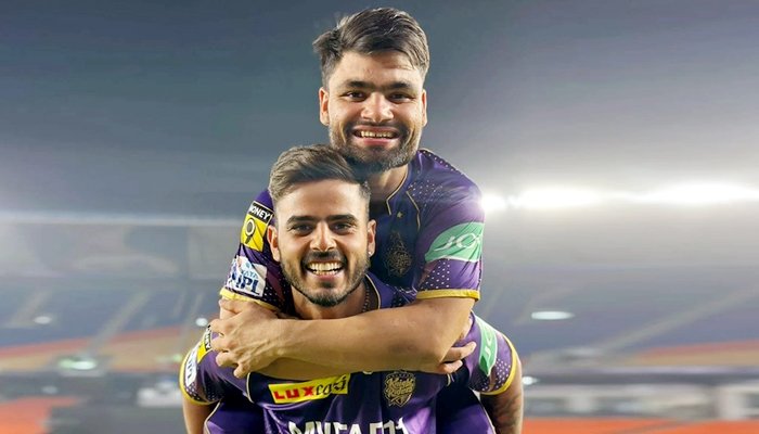 শেষ ওভারে ৫ ছক্কায় কলকাতার নায়ক রিংকু