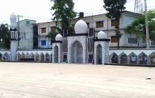 হযরত সৈয়দ শাহ্ মোস্তফা (র:) পৌর ঈদগাহ মাঠে ঈদুল ফিতরের ৩টি জামাত অনুষ্ঠিত হবে