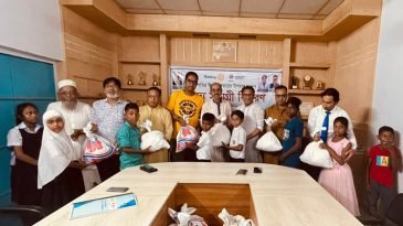 মৌলভীবাজারের রোটারী ক্লাবের উদ্যোগে দুইশতাধিক মানুষের মধ্যে ঈদ উপহার বিতরণ 