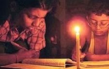 একমাস ধরে বিদ্যুৎ বঞ্চিত ৭ পরিবার