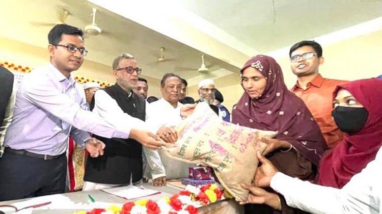 প্রধানমন্ত্রীর দূরদর্শী চিন্তার ফলেই দেশ এগিয়ে যাচ্ছে:পরিবেশমন্ত্রী