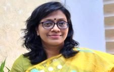 মৌলভীবাজার জেলার  জেলা প্রশাসক ড. উর্মি বিনতে সালামকে মৌলভীবাজার জেলায় স্বাগতম 