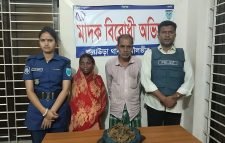 কুলাউড়ায় পুলিশি অভিযানে ১ কেজি গাঁজাসহ আটক ২
