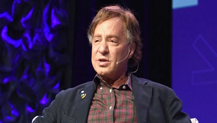 ২০৩০ সালের মধ্যেই অমর হবে মানুষ – প্রযুক্তিবিজ্ঞানী রে কার্জউইল