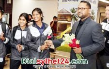 দেশে ফিরেছেন সিঙ্গাপুরজয়ী মেয়েরা