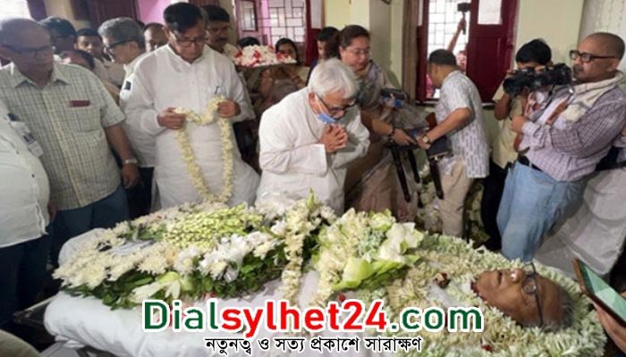 সমরেশ মজুমদারের শেষকৃত্য সম্পন্ন