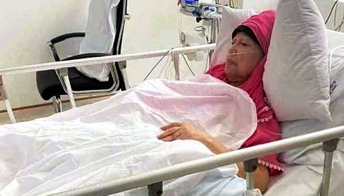 আরও কিছুদিন হাসপাতালে থাকতে হবে খালেদা জিয়াকে