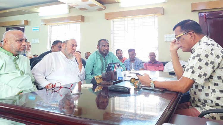 শ্রীমঙ্গলে খোলাবাজার ব্যবসায়ীদের সমস্যার সমাধান