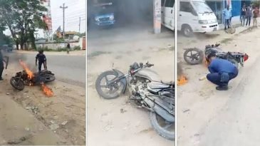 মৌলভীবাজারের ভ্রাম্যমাণ আদালত পরিচালনাকালে ক্ষোভে নিজের মোটরসাইকেলে আগুন লাগিয়ে দেন এক যুবক।