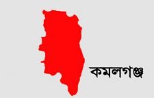 রাস্তার আরসিসি ঢালাই কাজে অনিয়ম ও ধীরগতি শমশেরনগর বাজারে যানজটে চরম দুর্ভোগ, দেখার কেউ নেই!