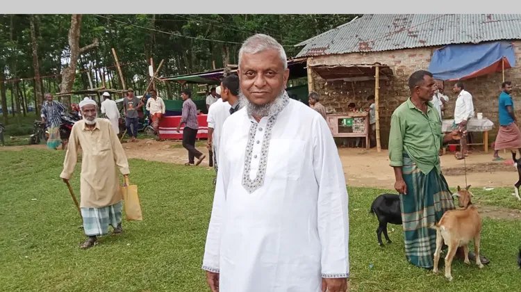 সিলেট সিটি নির্বাচনের দিন গ্রামের বাড়িতে কোরবানির পশু কিনেছেন সিটি মেয়র আরিফুল