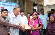 শ্রীমঙ্গলে গ্রামীণ রক্ষনাবেক্ষন ‘টিআর’ কর্মসূচীর আওতায় নগদ অর্থ বিতরণ