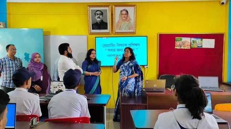 দি ফ্লাওয়ার্স কে জি এন্ড হাইস্কুলে শেখ রাসেল ল্যাব উদ্বোধন