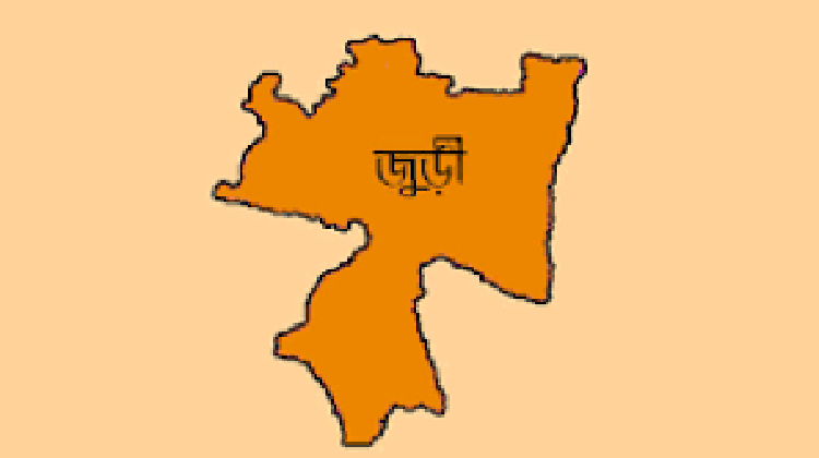 জুড়ীতে শাহিনা রেস্টুরেন্টে দুই নারীসহ জনতার হাতে ম্যানেজার আটক