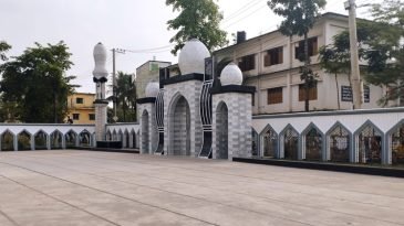 বৃষ্টি থাকলে মৌলভীবাজার টাউন ঈদগাহে যেভাবে হবে ঈদের নামাজ