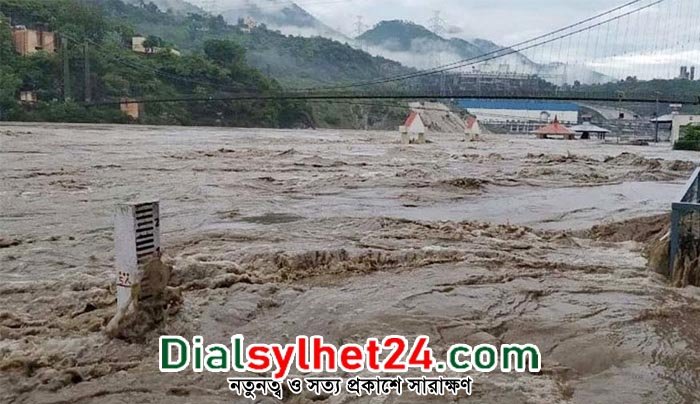 বন্যায় ধুঁকছে উত্তর ভারত : এ পর্যন্ত মৃত্যু ১৪৫ জনের