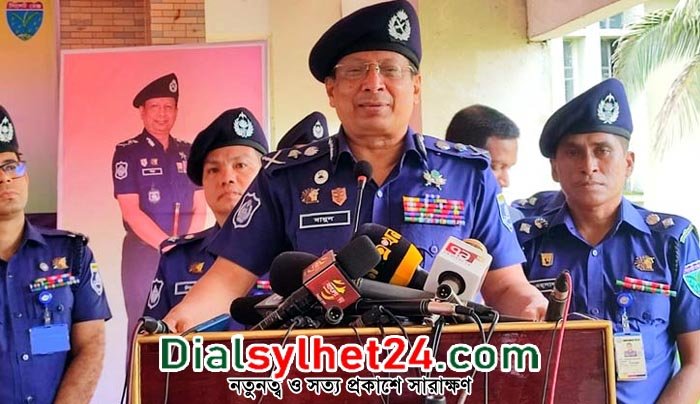 আইশৃঙ্খলা বিঘ্নকারীদের বিরুদ্ধে কঠোর ব্যবস্থা: আইজিপি