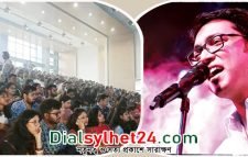 গান গিটারের ছন্দে ঢাকার শ্রোতাদের মাতালেন অনুপম