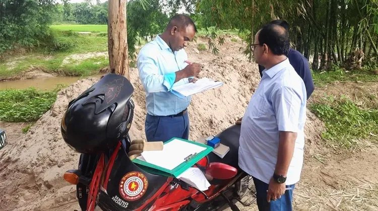 অবৈধ বালু উত্তোলনের দায়ে ৫০ হাজার টাকা জরিমানা