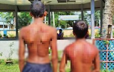 চুরির অভিযোগে ২ কিশোরকে নির্যাতন, ব্যবসায়ী আটক