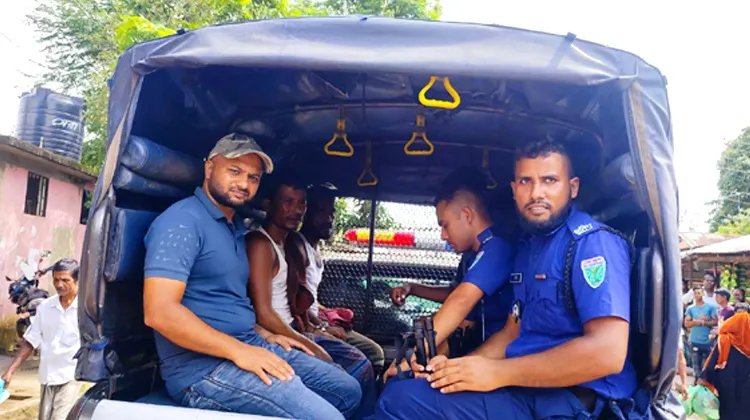 জুড়ীতে মাদক টাস্কফোর্সের অভিযানে ৩ জন আটক