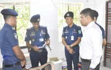 কমলগঞ্জ থানা পরিদর্শন করলেন জেলা পুলিশ সুপার 