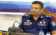 সাংবাদিকদের কাজে বাধা দেওয়া উচিত নয় : আইজিপি-চৌধুরী আবদুল্লাহ আল-মামুন