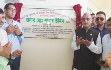 বড়লেখায়  ৪ কোটি ৭৮ লাখ টাকা ব্যয়ে রাস্তা ও বিদ্যালয় ভবনের উদ্বোধন