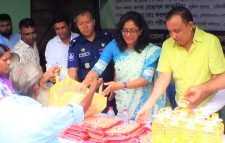 মৌলভীবাজারে টিসিবি পণ্য বিক্রয় কার্যক্রম শুরু