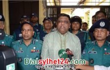 ফেসবুকে কিছু দেখলেই উত্তেজিত হয়ে পড়বেন না : আনোয়ারুজ্জামান চৌধুরী