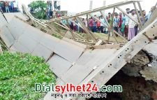 জগন্নাথপুরে সেতু ভেঙে ট্রাক নদীতে পড়ার ঘটনায় চালকসহ দুজনের লাশ উদ্ধার