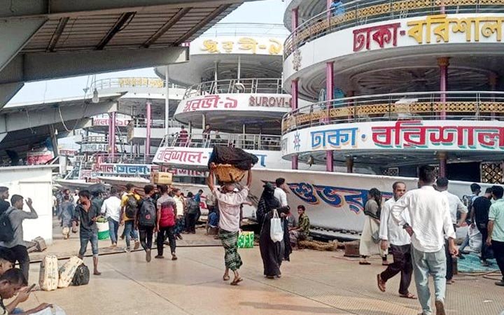 পদ্মা সেতু চালুর পর এক বছরে ঢাকার লঞ্চযাত্রী কমলো ৩৪ শতাংশ