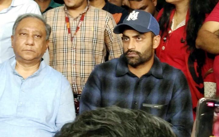 অধিনায়কত্ব ছাড়লেন তামিম