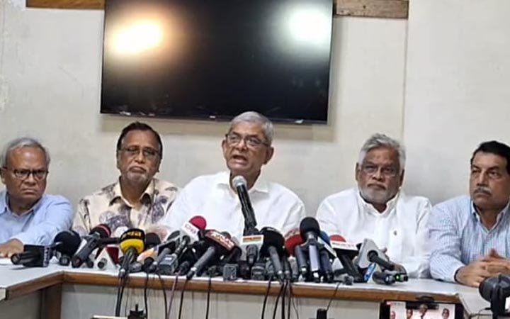 গ্রেনেড হামলার বিচার সরকারের সাজানো নাটক : ফখরুল