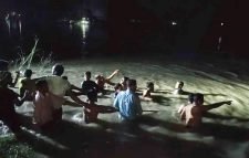 মুন্সিগঞ্জে বাল্কহেডের ধাক্কায় পিকনিকের ট্রলারডুবিতে ৮ লাশ উদ্ধার