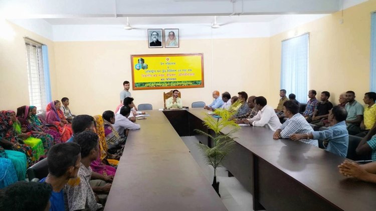 হোসনাবাদে চা শ্রমিকদের কর্মবিরতি প্রত্যাহার