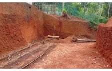 কুলাউড়ায় টিলা কাটায় জরিমানা