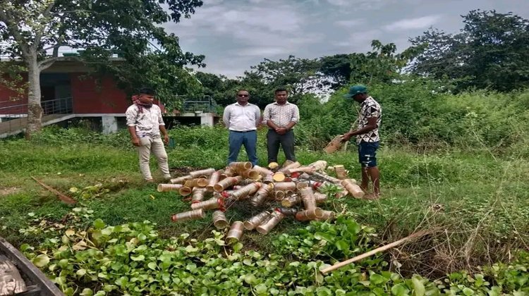 বাইক্কা বিলে অভিযানে মাছ ধরার ফাঁদ জব্দ