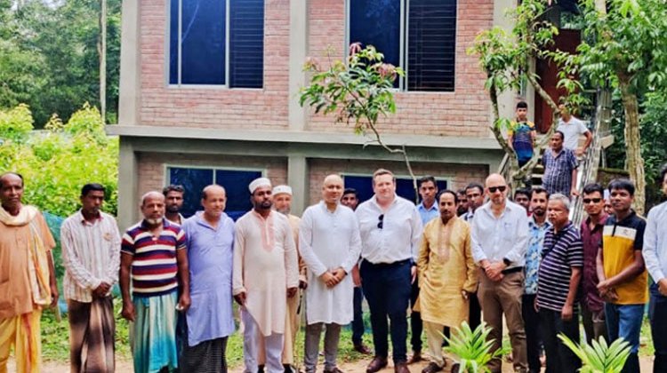 কুলাউড়ায় ব্রিটিশ হাইকমিশনের প্রতিনিধি দল