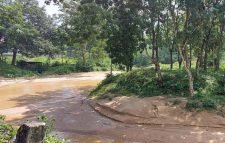 মৌলভীবাজারে বন্ধ হচ্ছে না অবৈধ বালু উত্তোলন: