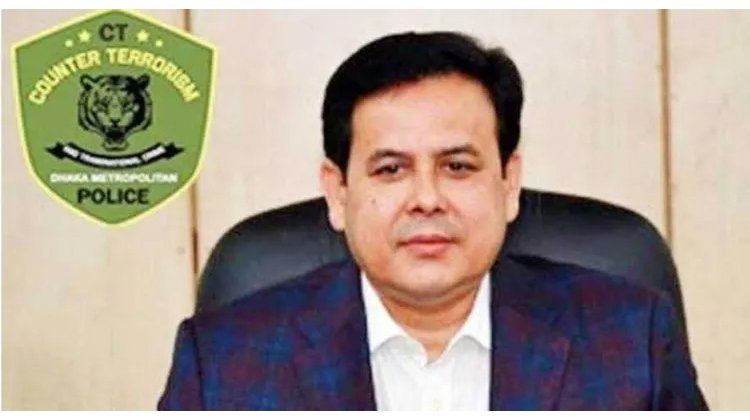 কুলাউড়ায় সিএনজি চালকদের স্যালুট; সিটিটিসি প্রধান।