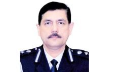 শ্রীমঙ্গলে দেবদাস ভট্টাচার্য‍্যে অতিরিক্ত আইজিপি পদে পদোন্নতি পেলেন