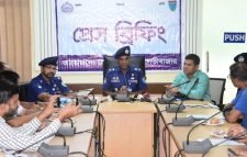 রাজনগরে লুণ্ঠিত মালামাল ও দেশীয় অস্ত্রসহ আন্তজেলা ডাকাত দলের ০৩ সদস্য গ্রেফতার